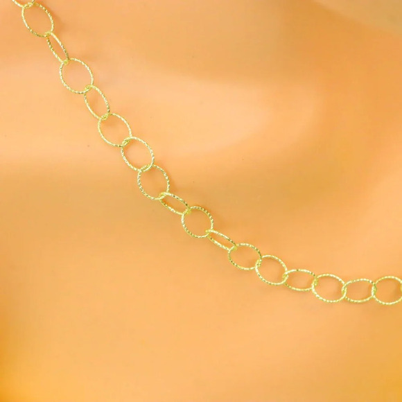 Minimalist Necklace, Sleek & Modern Design, Women’s Fashion, YC110410-N - Picture 9 of 10